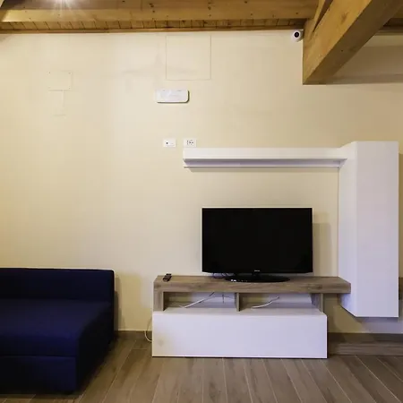 Casetta Delle Rose Sull'etna Tatil Evi Viagrande