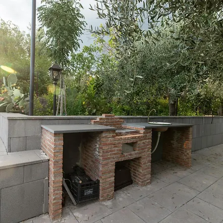 Casetta Delle Rose Sull'etna *